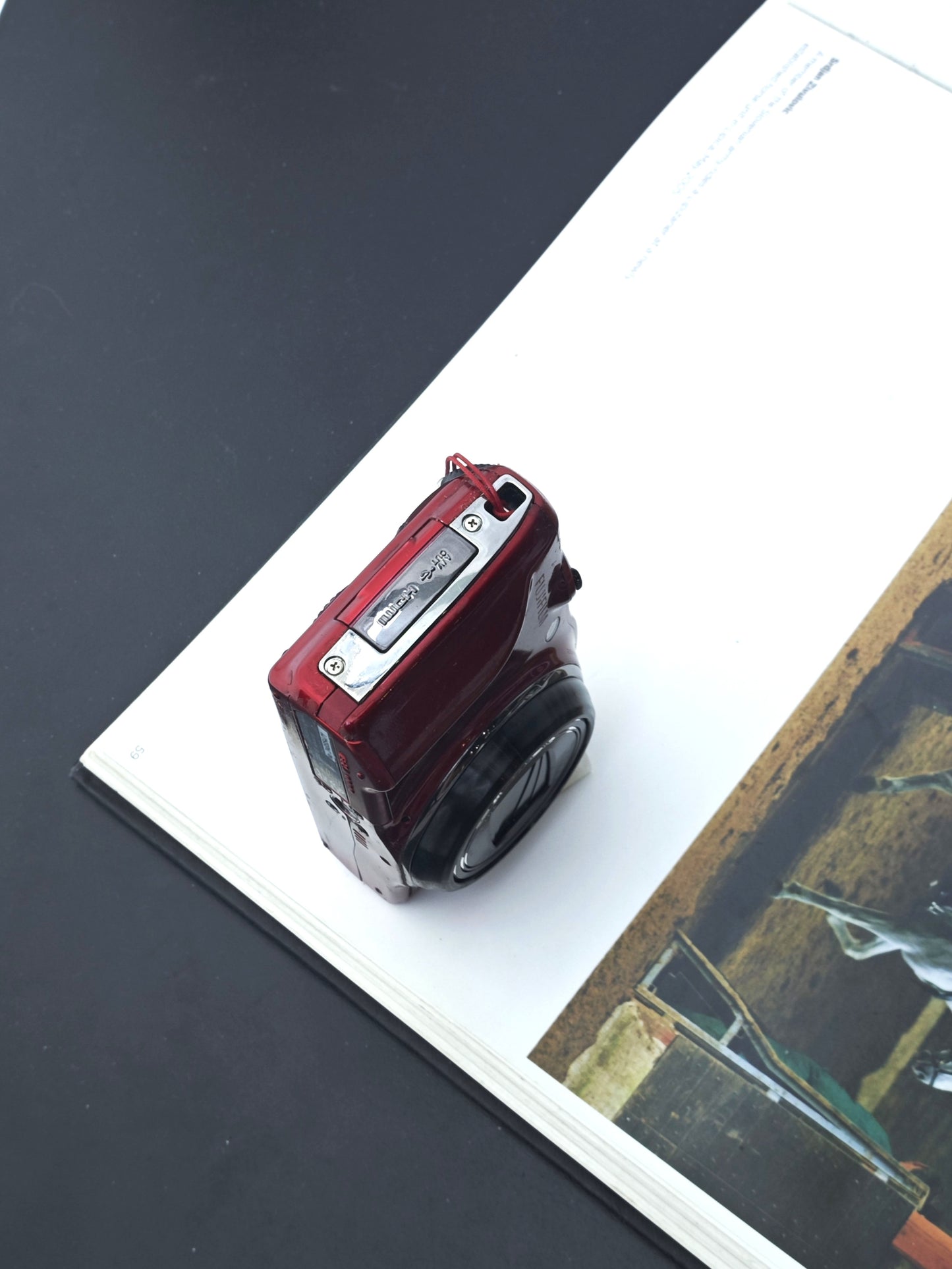 Used FujiFilm Finepix F770 EXR red Digital Camera