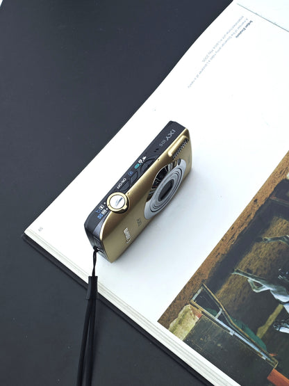 Used Canon IXY 10S gold Digital Camera