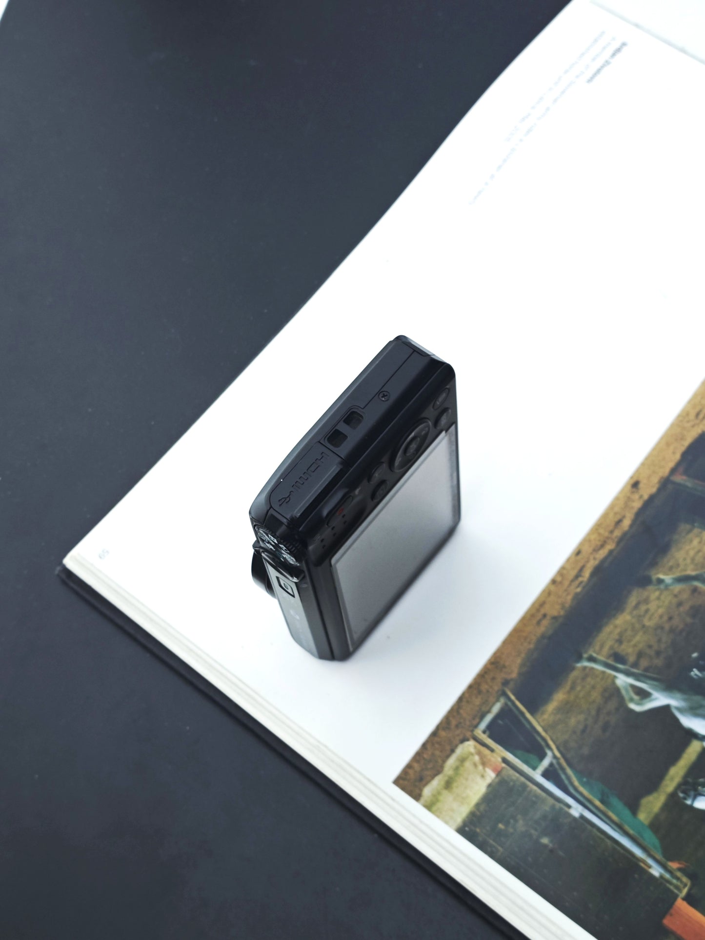 Used Nikon Coolpix S7000 Digital Camera #20014522 [No charger]