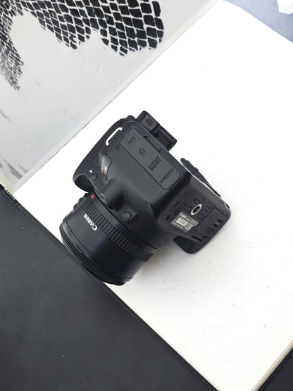 Used Canon EOS Kiss X7 with EF 50mm F1.8 II Digital Camera #071074004605