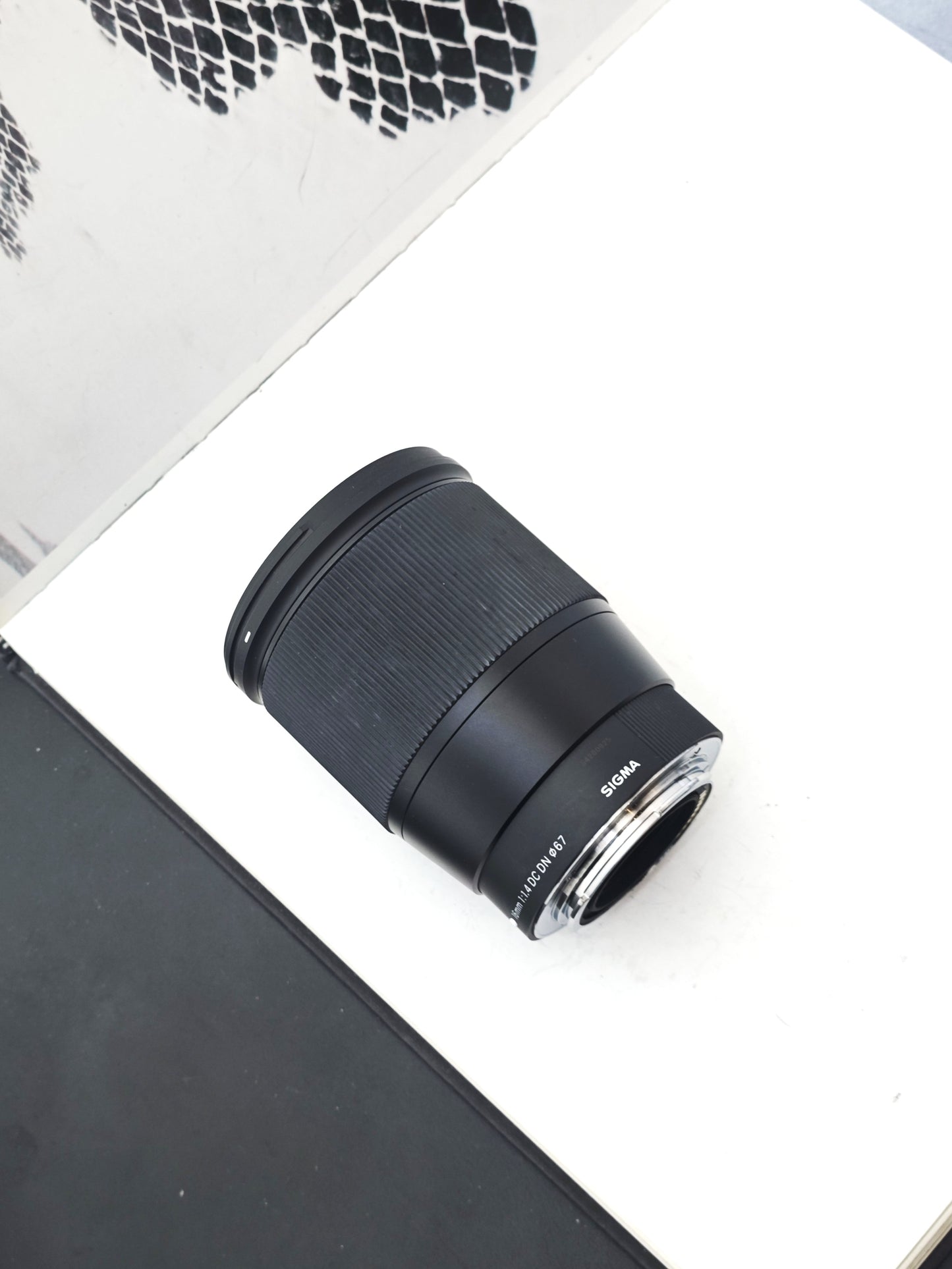 Sigma 16mm F1.4 DC DN Contemporary [EF-M mount]