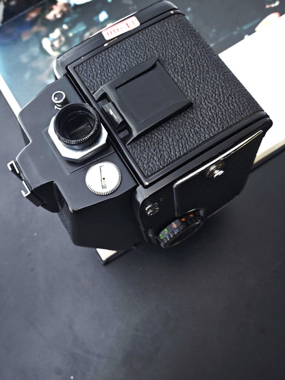 Mamiya M645 with Mamiya-Sekor C 80mm F2.8