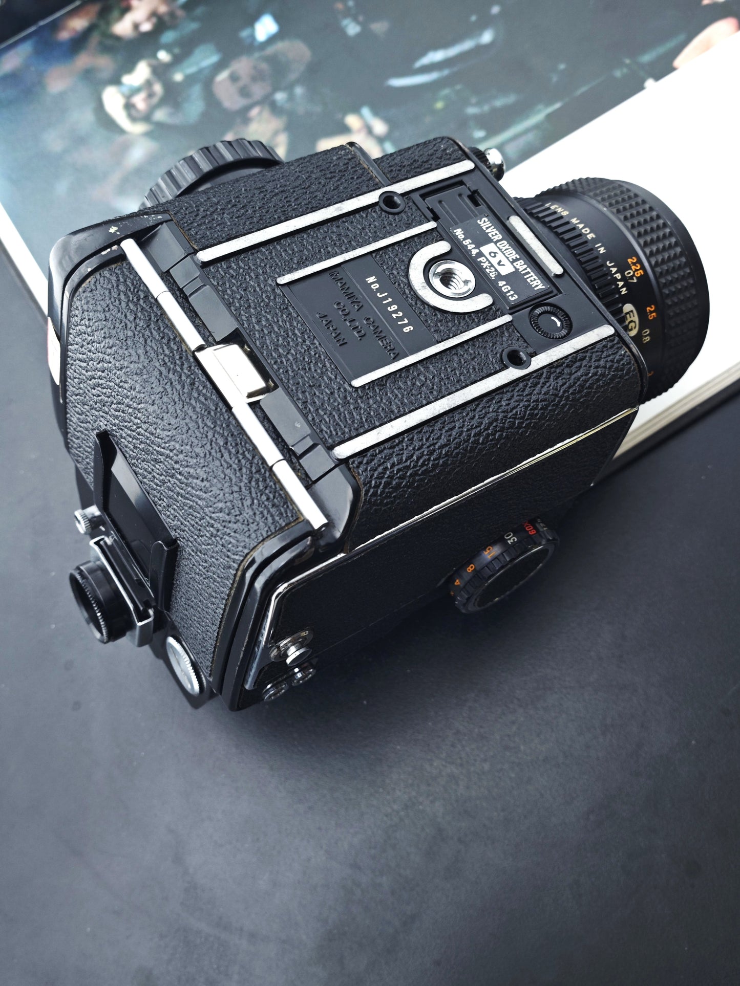 Mamiya M645 with Mamiya-Sekor C 80mm F2.8