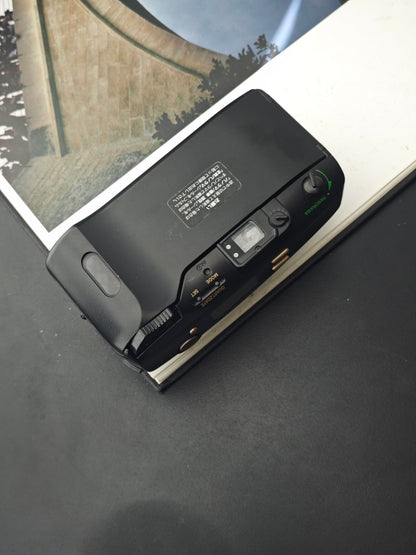 Olympus OZ120 zoom
