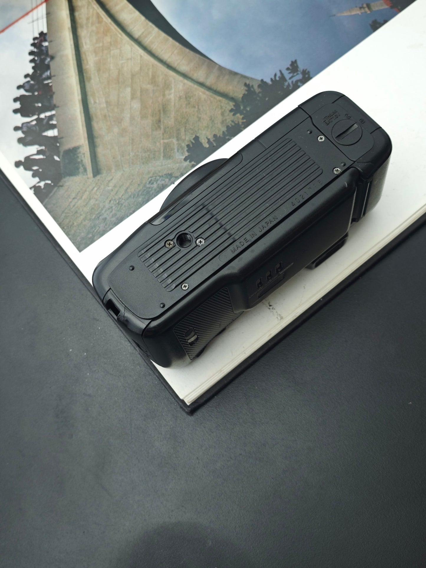 Nikon TW Zoom 35-70 Quartz date