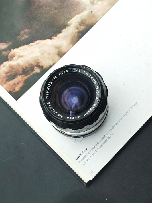 Nippon Kogaku Nikkor-N Auto 24mm F2.8 non-Ai