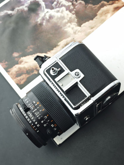 Hasselblad 903 swc with Carl Zeiss Biogon 38mm F4.5 T* CF