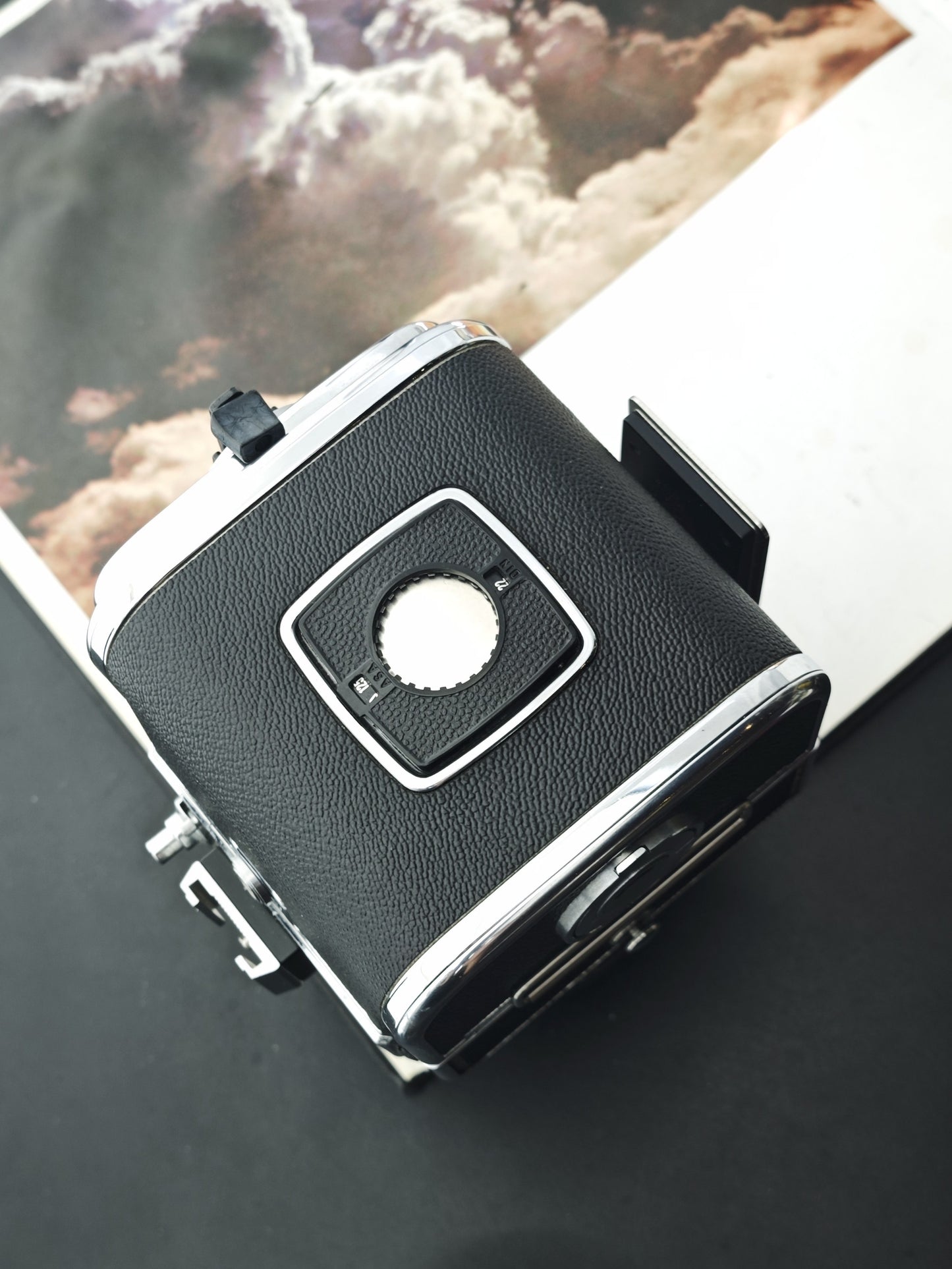 Hasselblad 903 swc with Carl Zeiss Biogon 38mm F4.5 T* CF