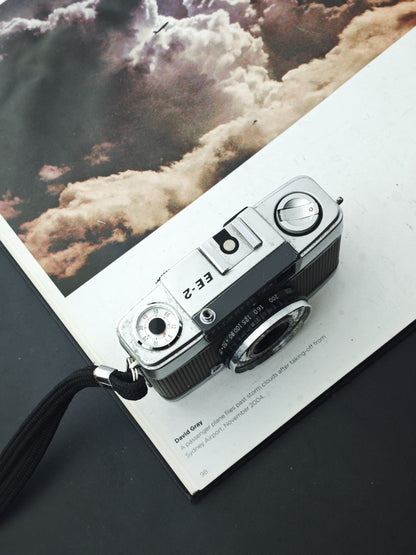 Olympus PEN EE-2