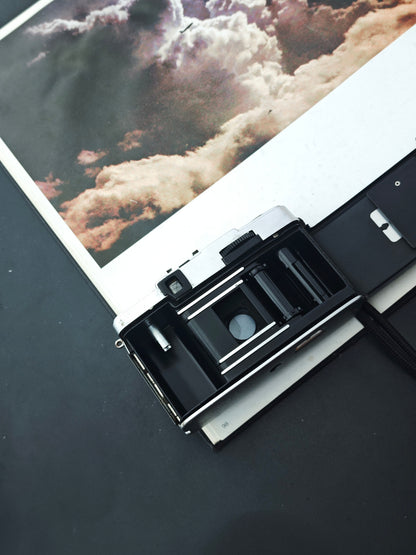 Olympus PEN EE-2