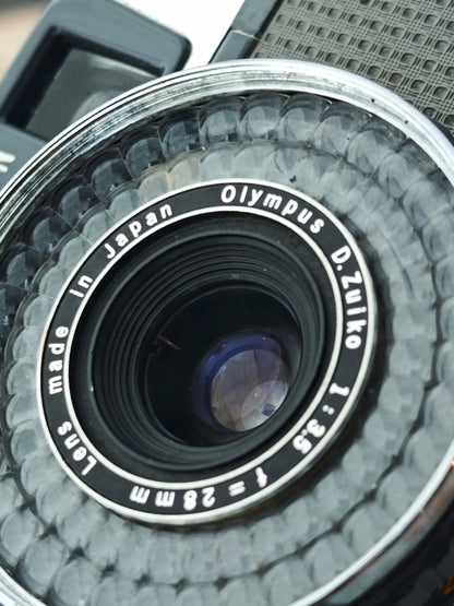 Olympus PEN EE-2