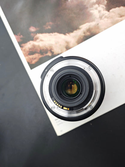 Canon Lens EF-S 15-85mm F3.5-5.6 IS USM #7132505205