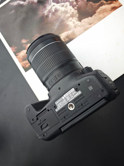 *READ* Used Canon EOS Kiss X8i with Double Zoom Kit Digital Camera #231032005762