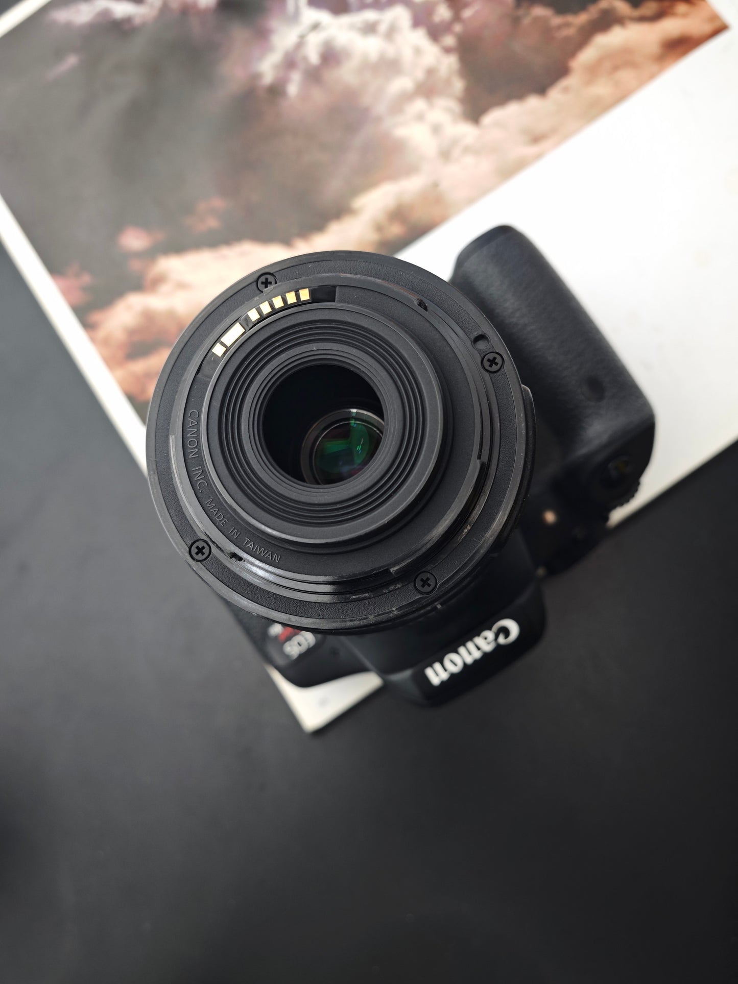 *READ* Used Canon EOS Kiss X8i with Double Zoom Kit Digital Camera #231032005762