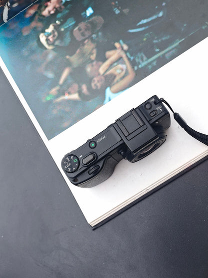 Used Ricoh GX200 Digital Camera [No charger]