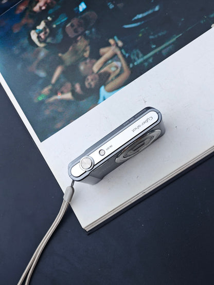 Used Sony Cyber Shot DSC-W810 Digital Camera [JPN only, No charger]