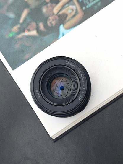 Canon Lens RF 50mm F1.8 STM