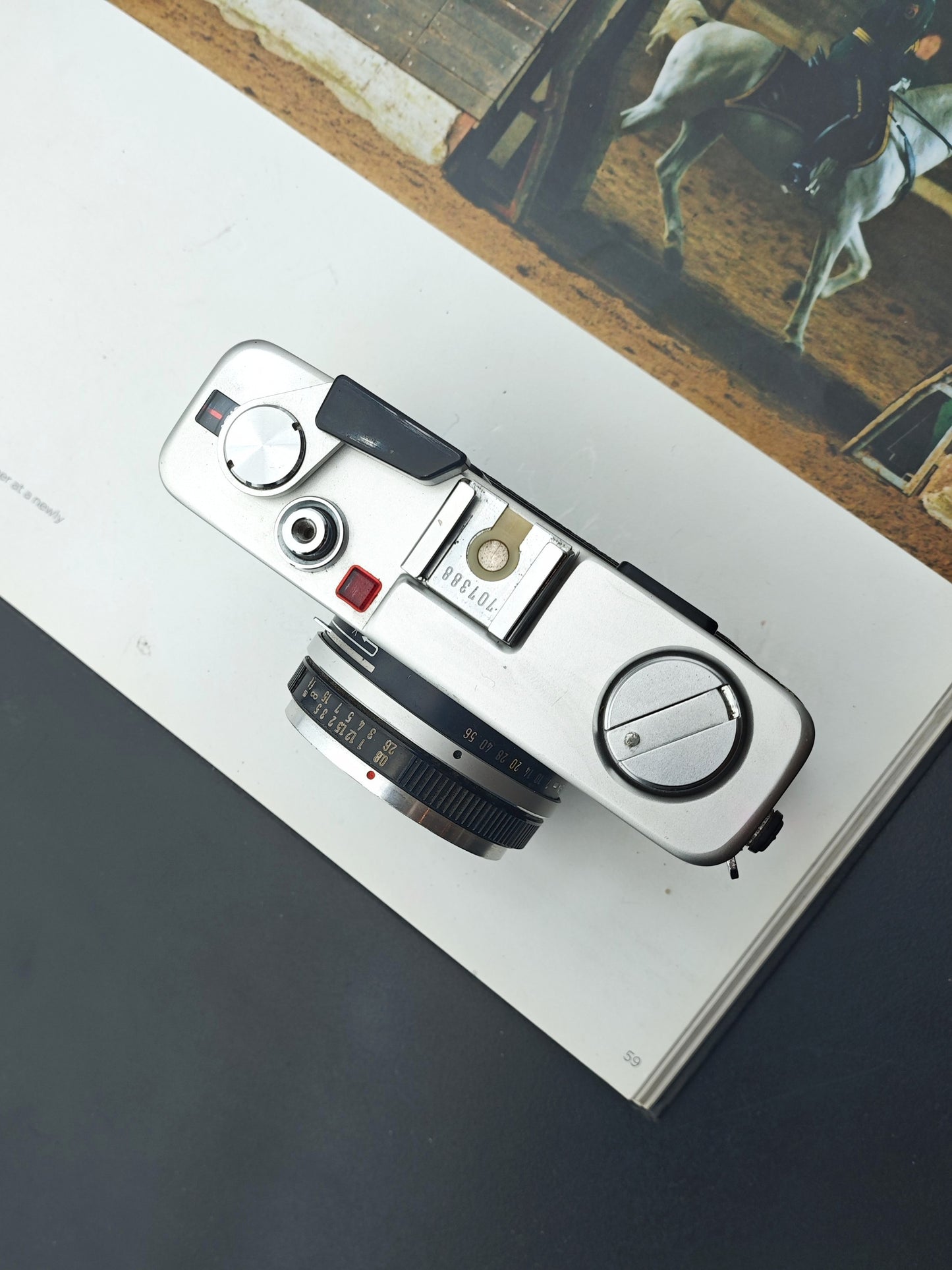 Minolta Hi-Matic F silver
