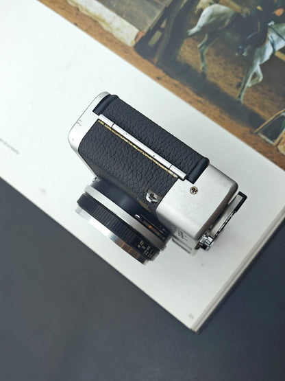 Minolta Hi-Matic F silver