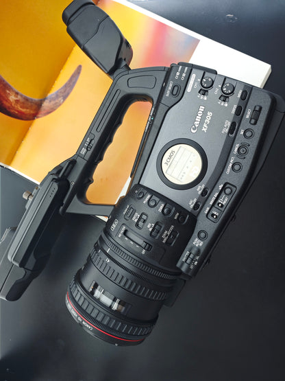 Used Canon XF305 Professional Camcorder