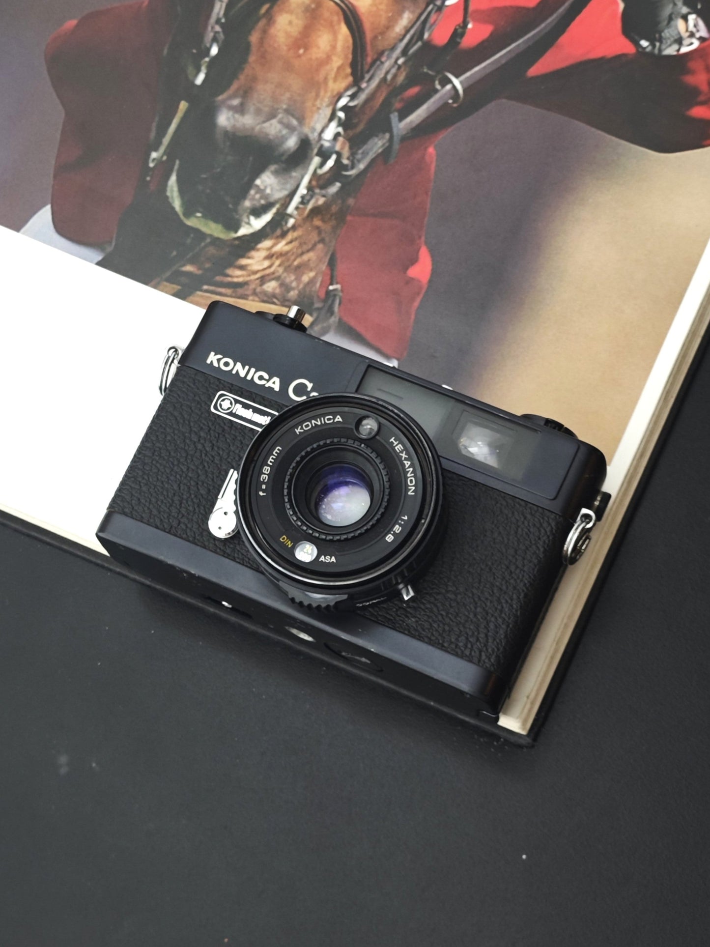 Konica C35 Flashmatic black