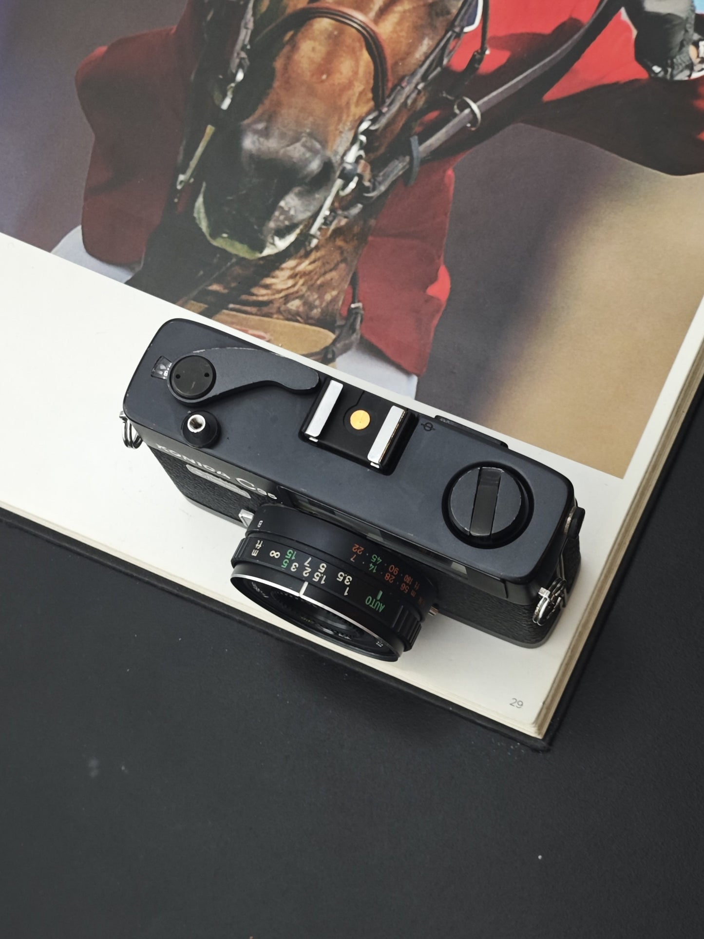 Konica C35 Flashmatic black