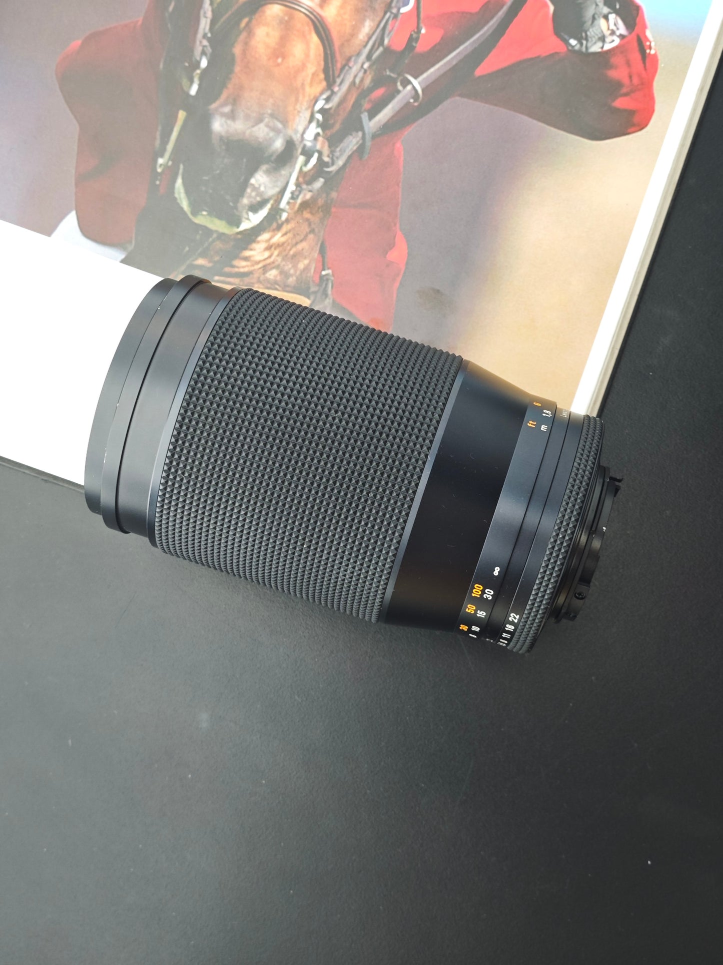 Carl Zeiss Tele-Tessar 200mm F.3.5 T* AEG