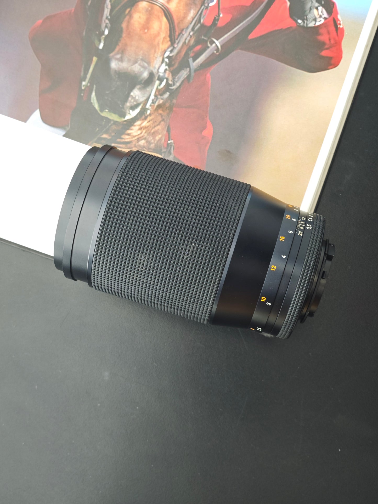 Carl Zeiss Tele-Tessar 200mm F.3.5 T* AEG