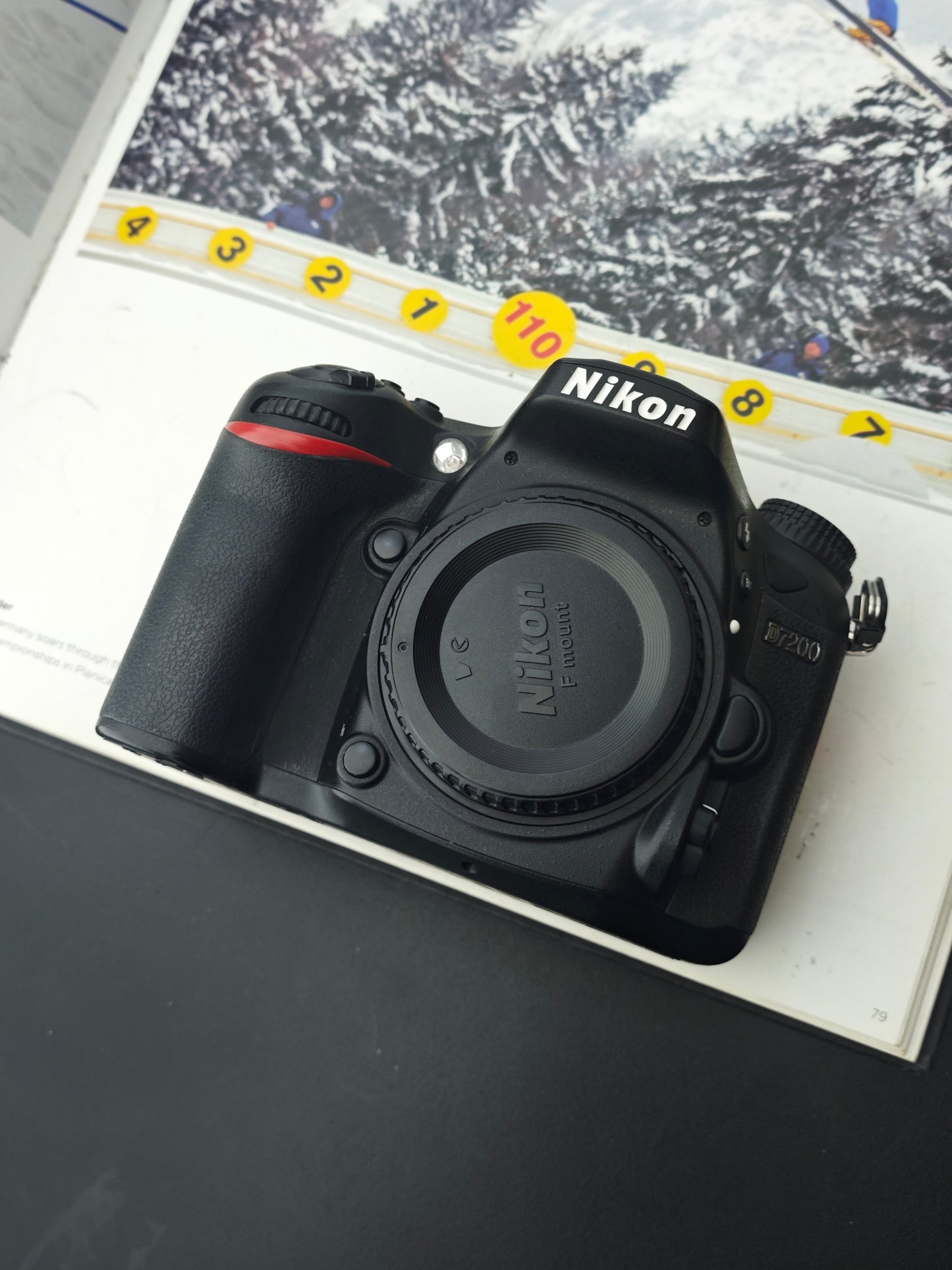 Used Nikon D7200 Digital Camera [No charger]