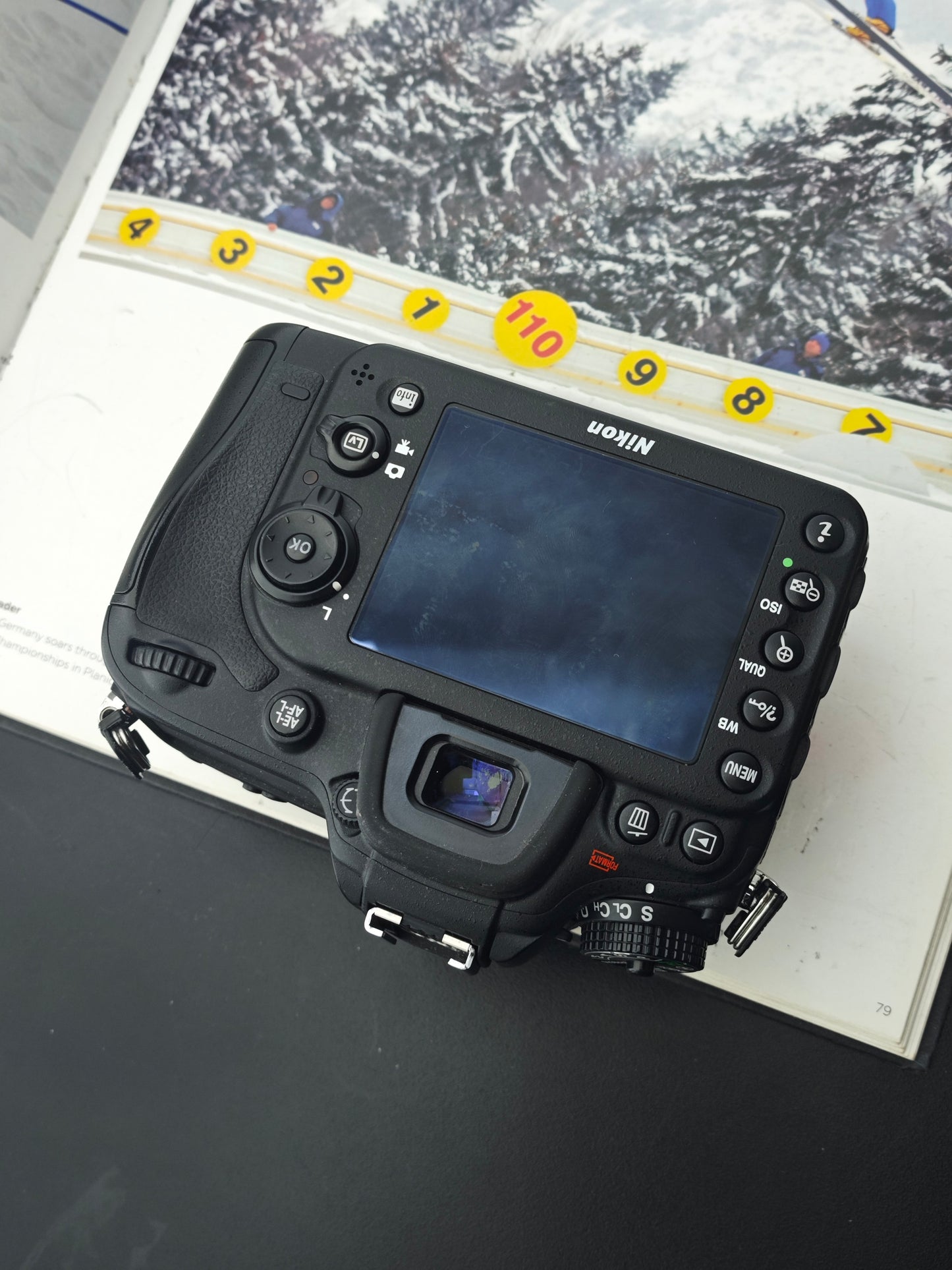 Used Nikon D7200 Digital Camera [No charger]
