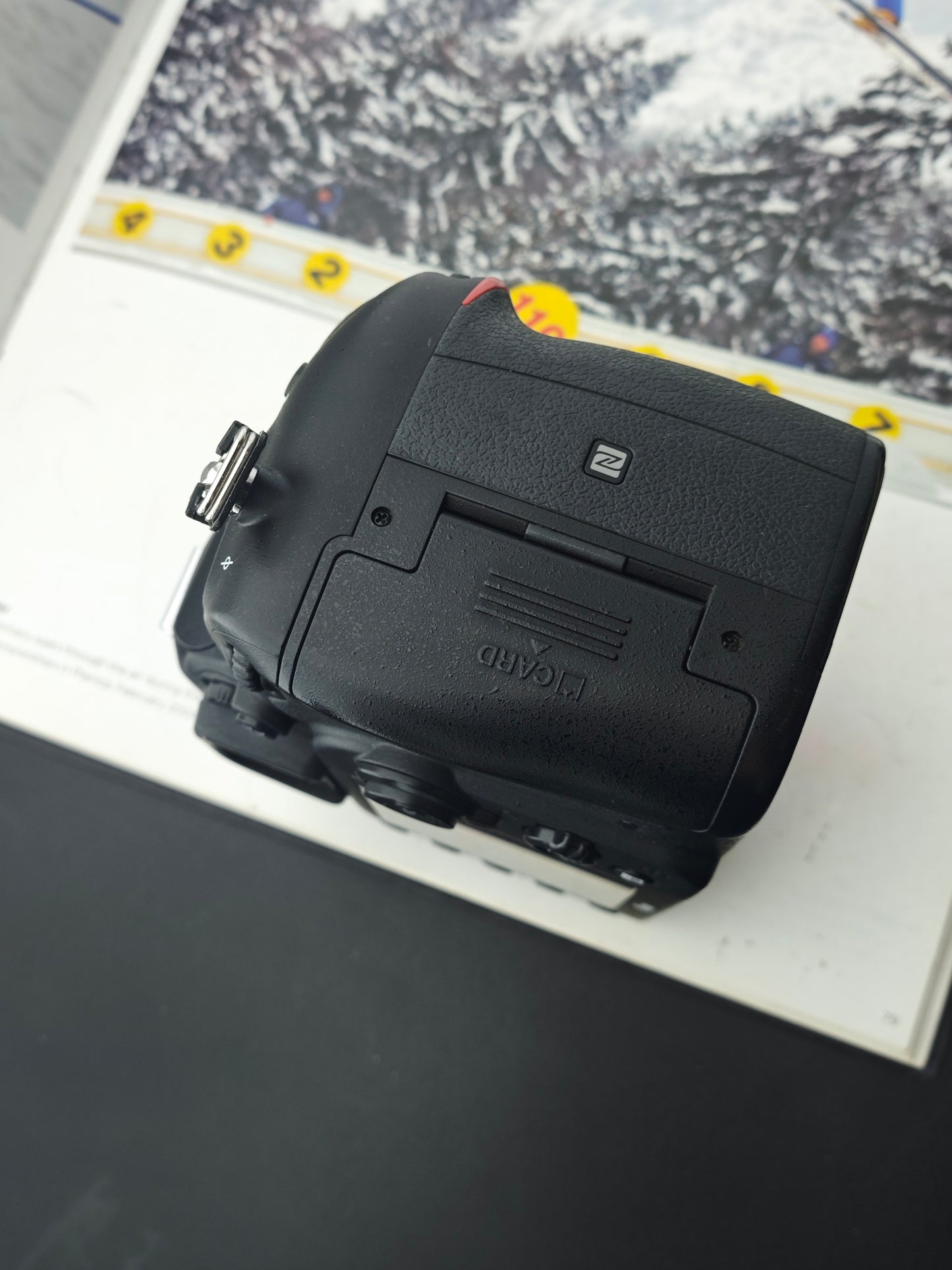 Used Nikon D7200 Digital Camera [No charger]
