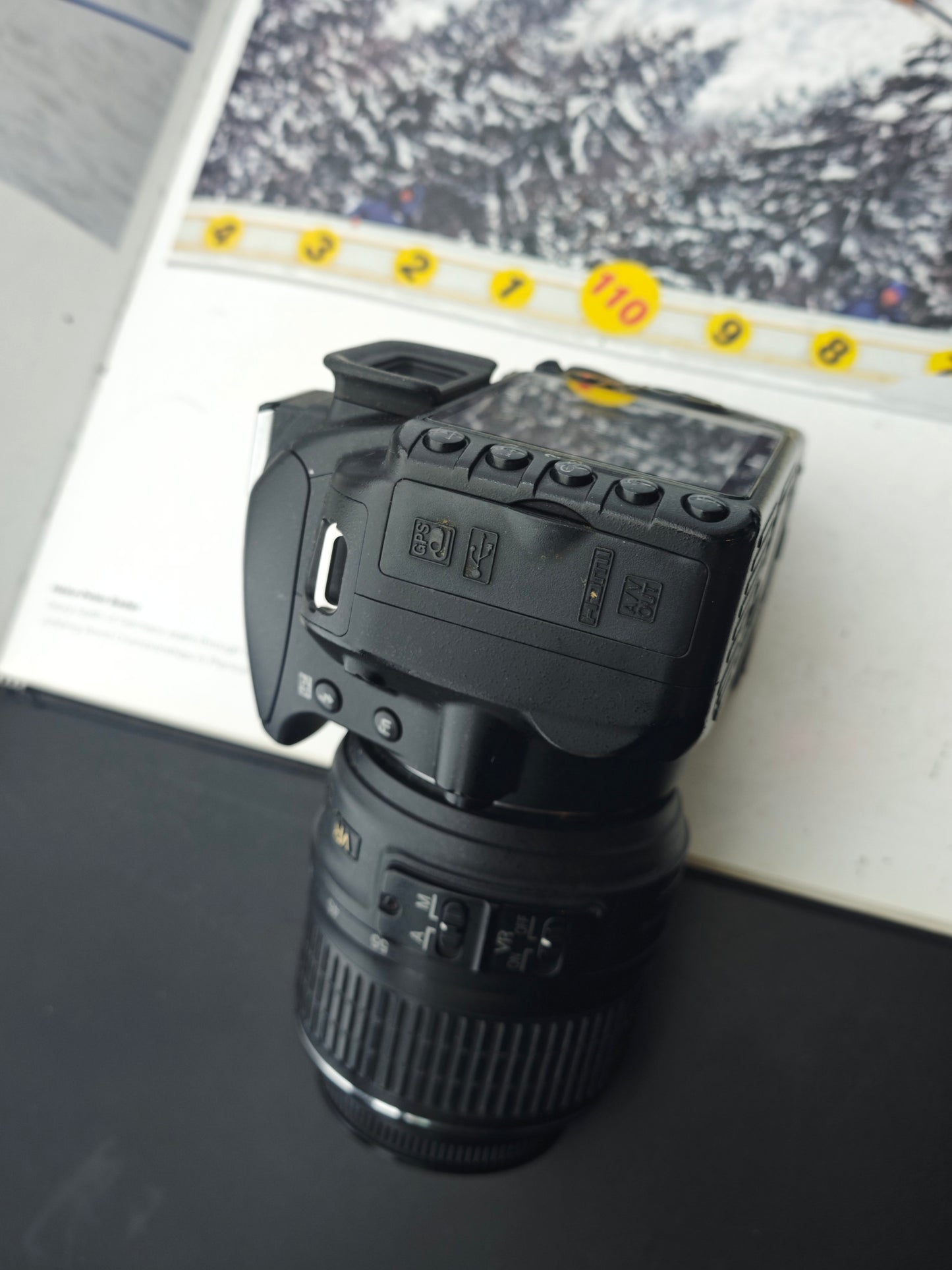 Used Nikon D3100 with AF-S Nikkor 18-55mm F3.5-5.6 G [No charger]