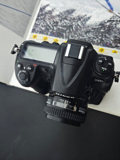 Used Nikon D300s with AF Nikkor 50mm F1.4 D [No charger]