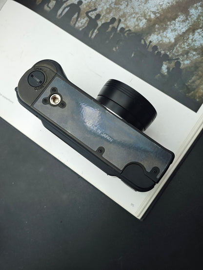 Konica Hexar AF