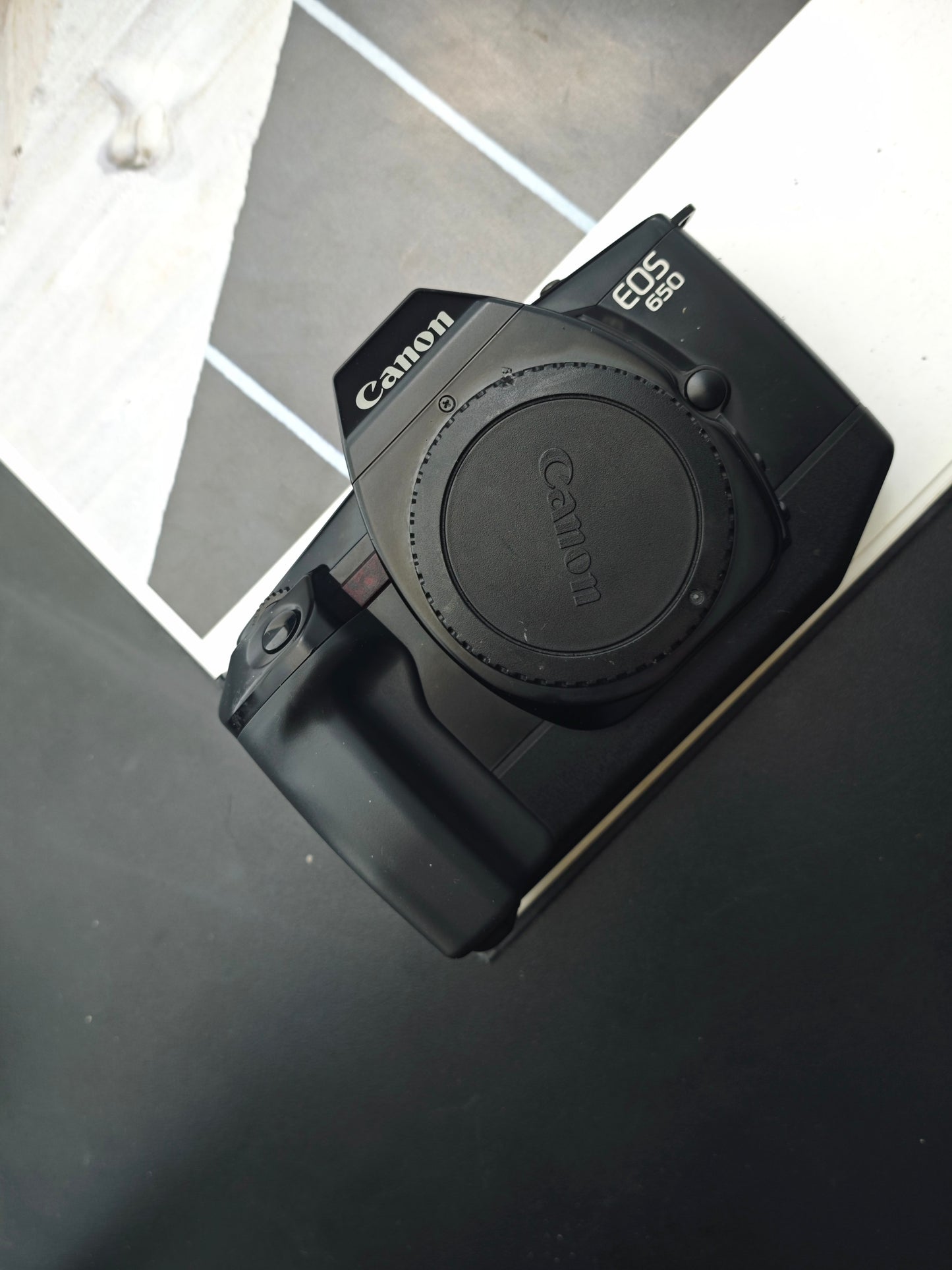 Canon EOS 650 body