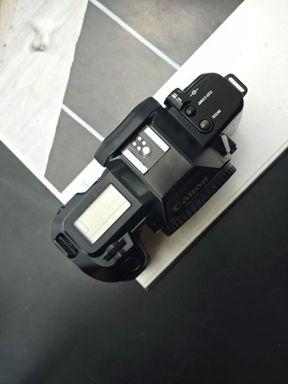 Canon EOS 650 body