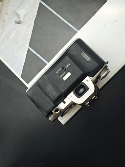 Pentax MZ-50 body