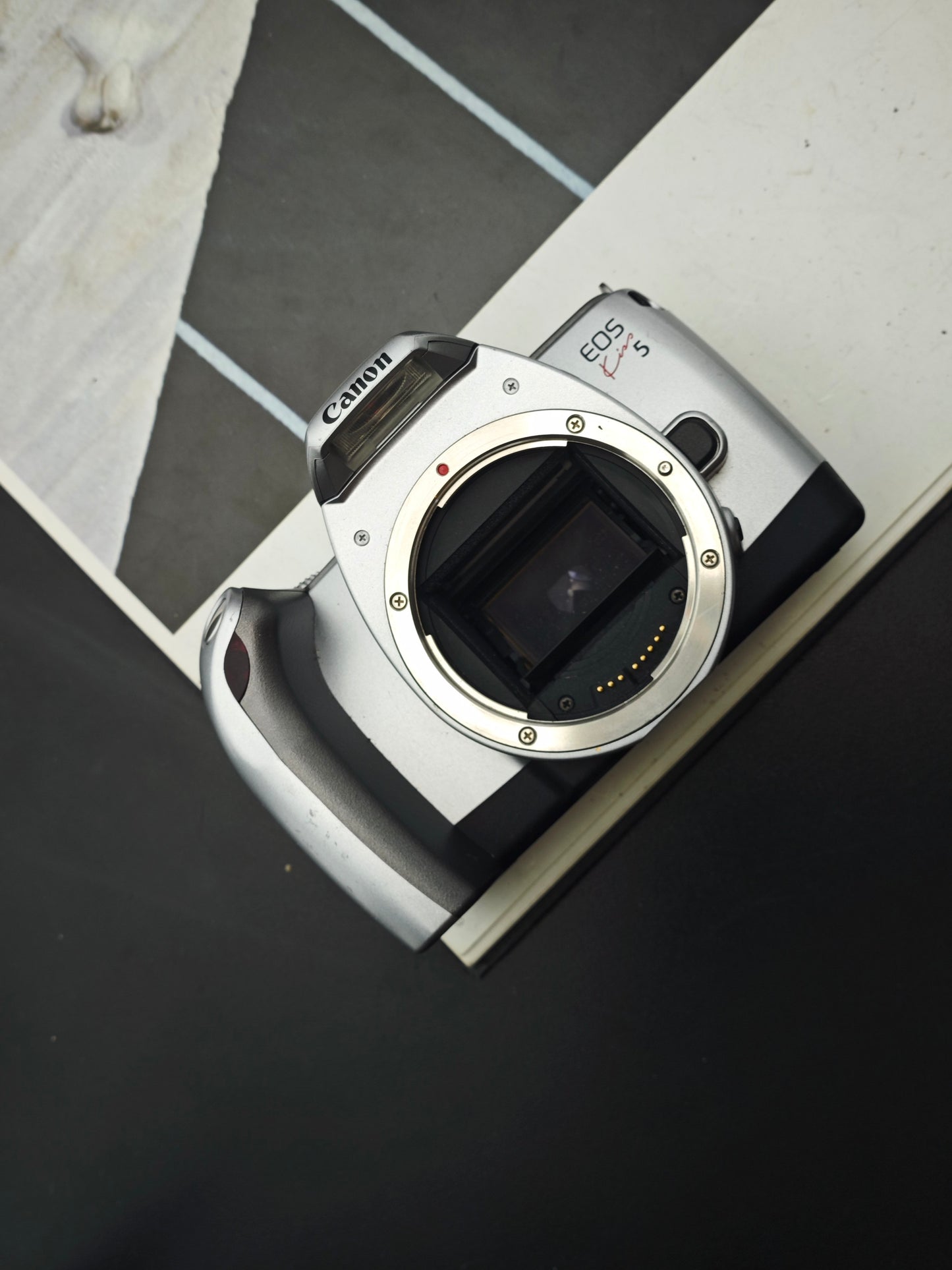 Canon EOS Kiss 5 body #83003558