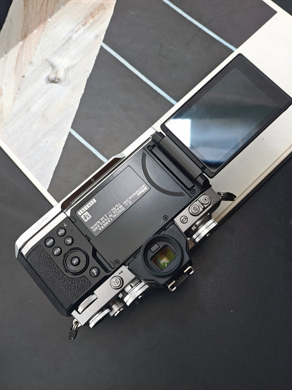 Used Nikon Zfc with Z DX 16-50mm F3.5-6.3 VR Digital Camera