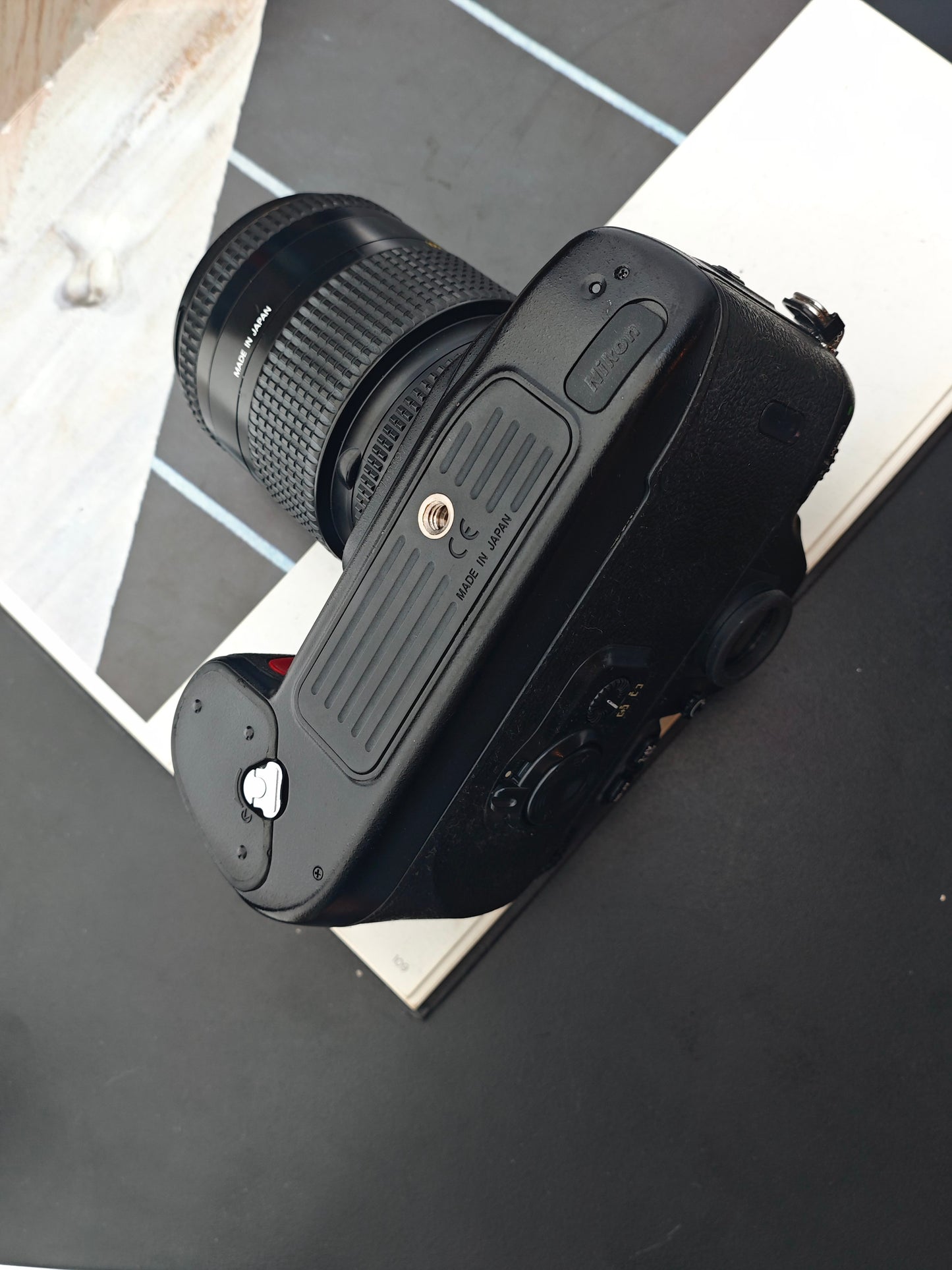 Nikon F100 with Nikon AF Nikkor 28-105mm F3.5-4.5 D