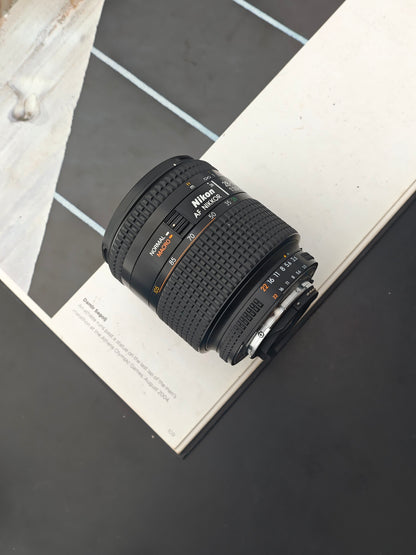 Nikon AF NIKKOR 28-105mm F3.5-4.5 D