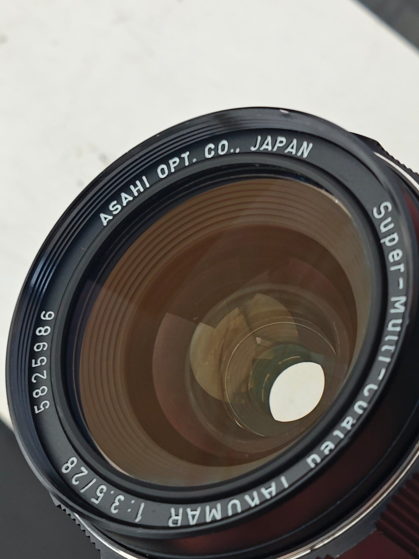 Super-Multi-Coated Takumar 28mm F3.5 [M42 mount]