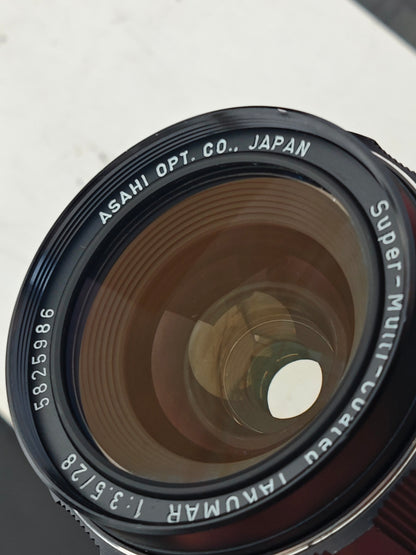 Super-Multi-Coated Takumar 28mm F3.5 [M42 mount]