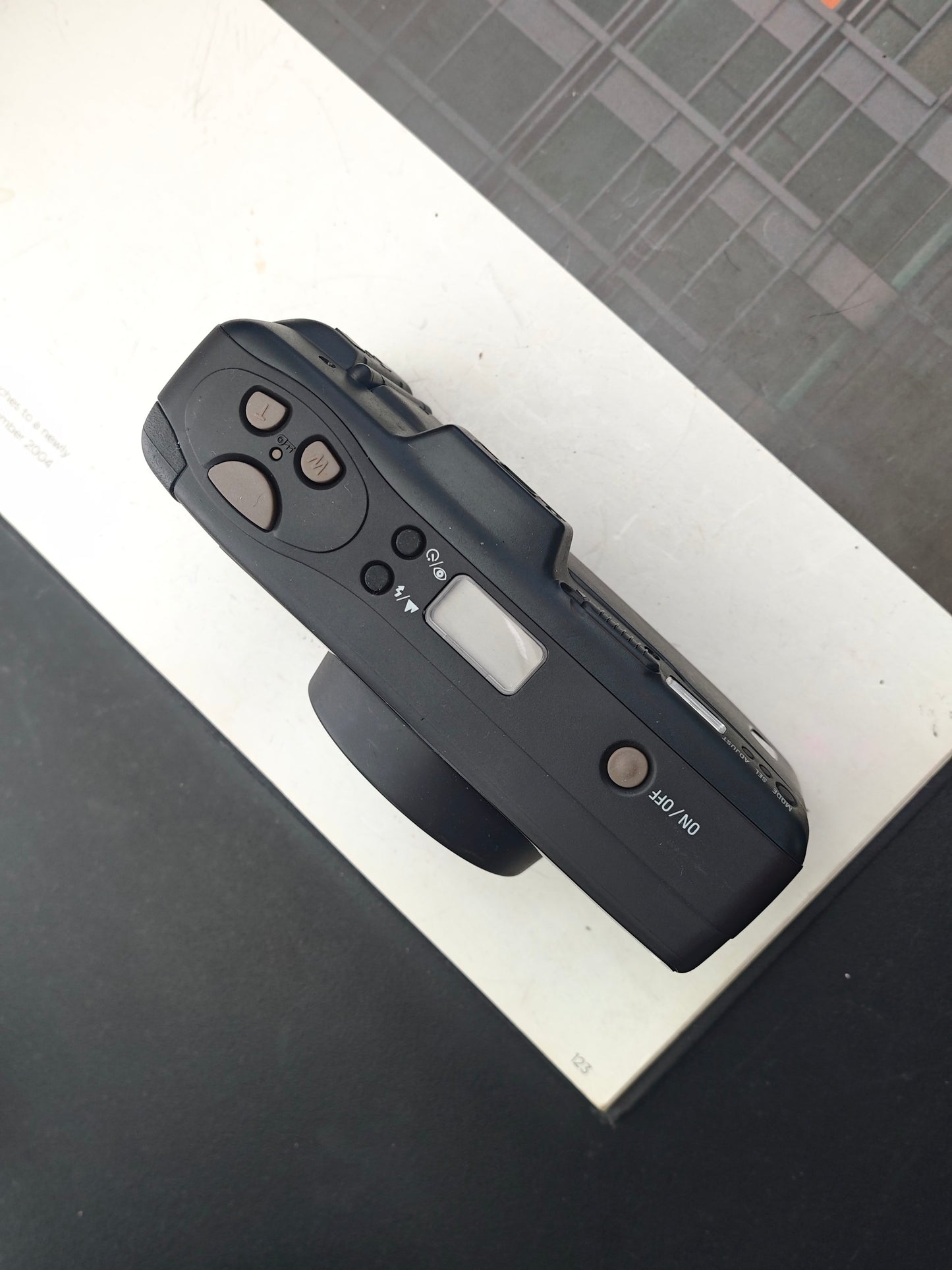 Nikon Lite Touch Zoom 105AF