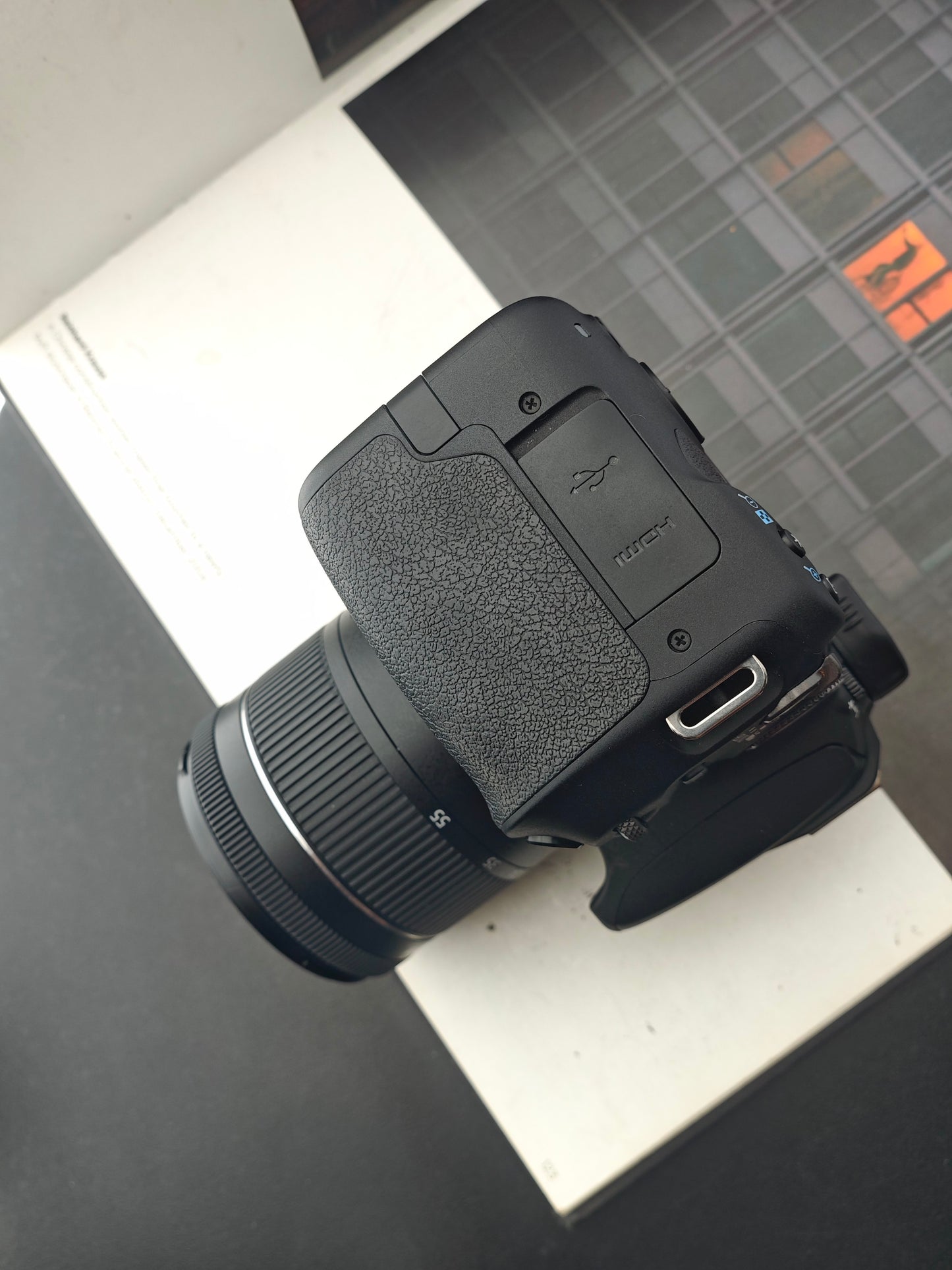 Used Canon EOS Kiss X9 with Double Zoom Kit Digital Camera
