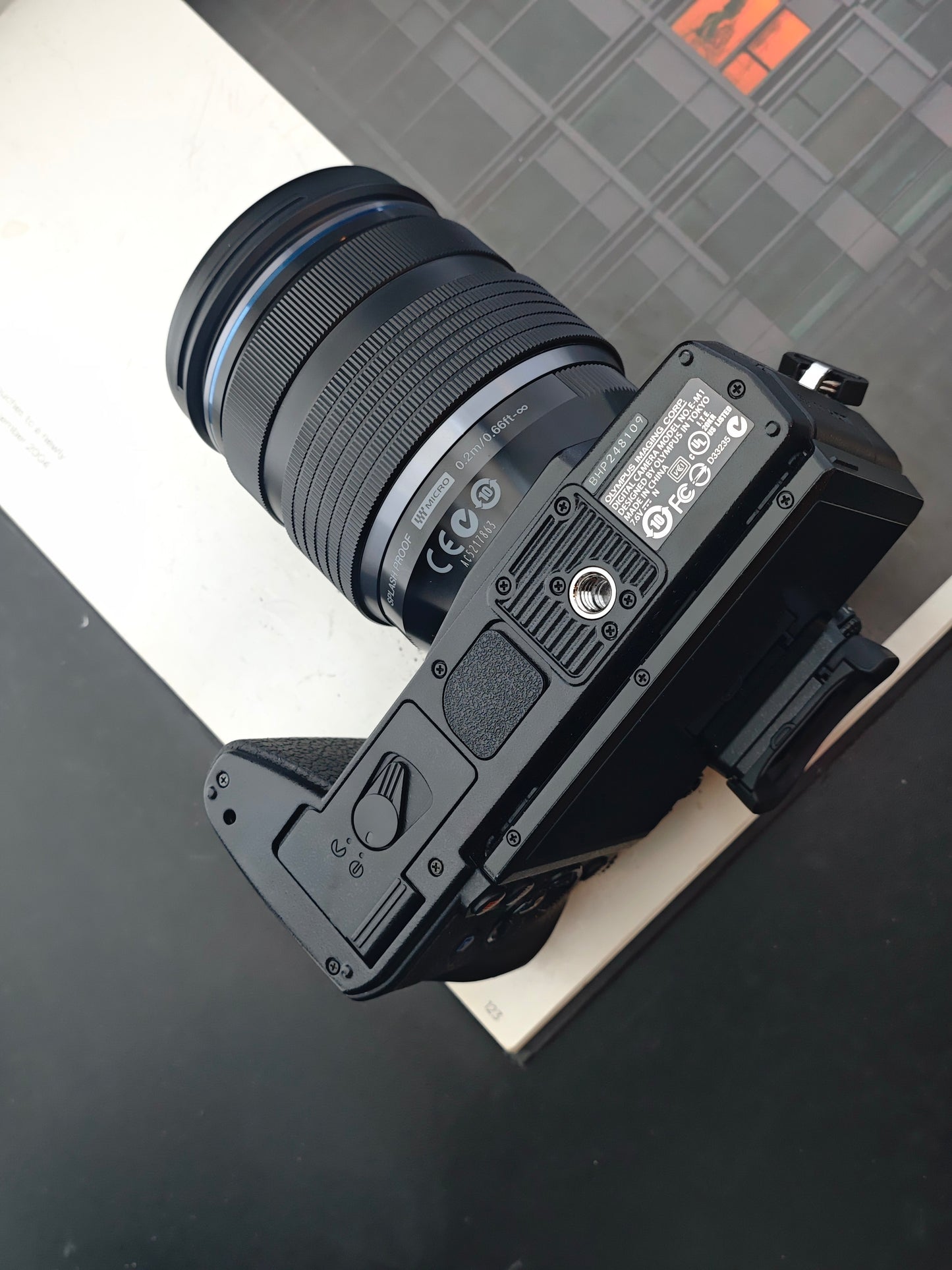 Olympus OM-D E-M1 with M.Zuiko Digital 12-40mm F2.8 [No charger]