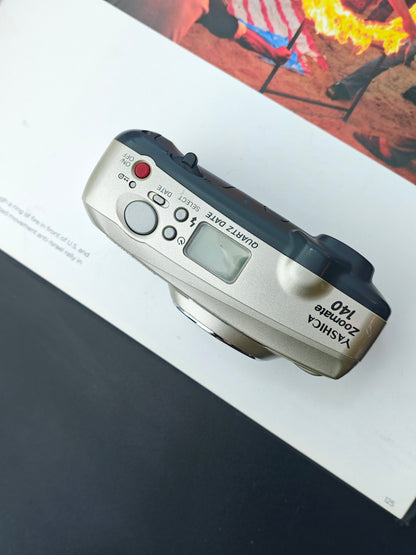 Kyocera Yashica Zoomate 140