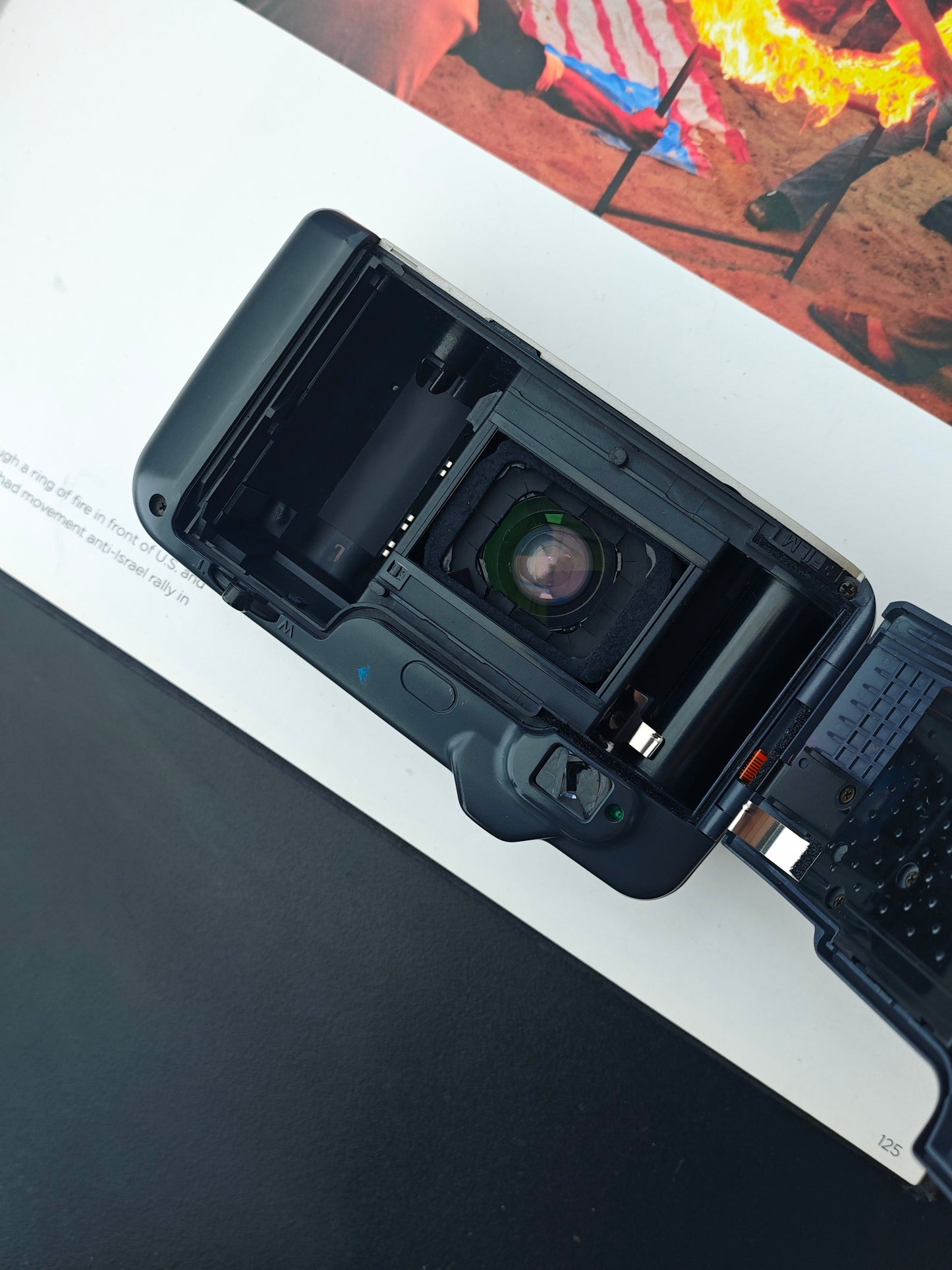 Kyocera Yashica Zoomate 140