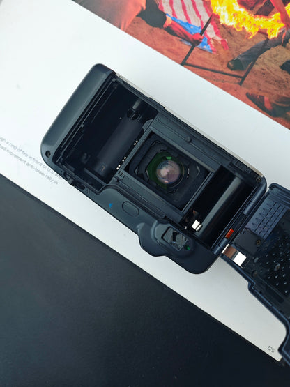 Kyocera Yashica Zoomate 140