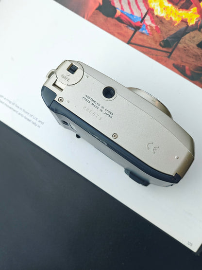 Kyocera Yashica Zoomate 140